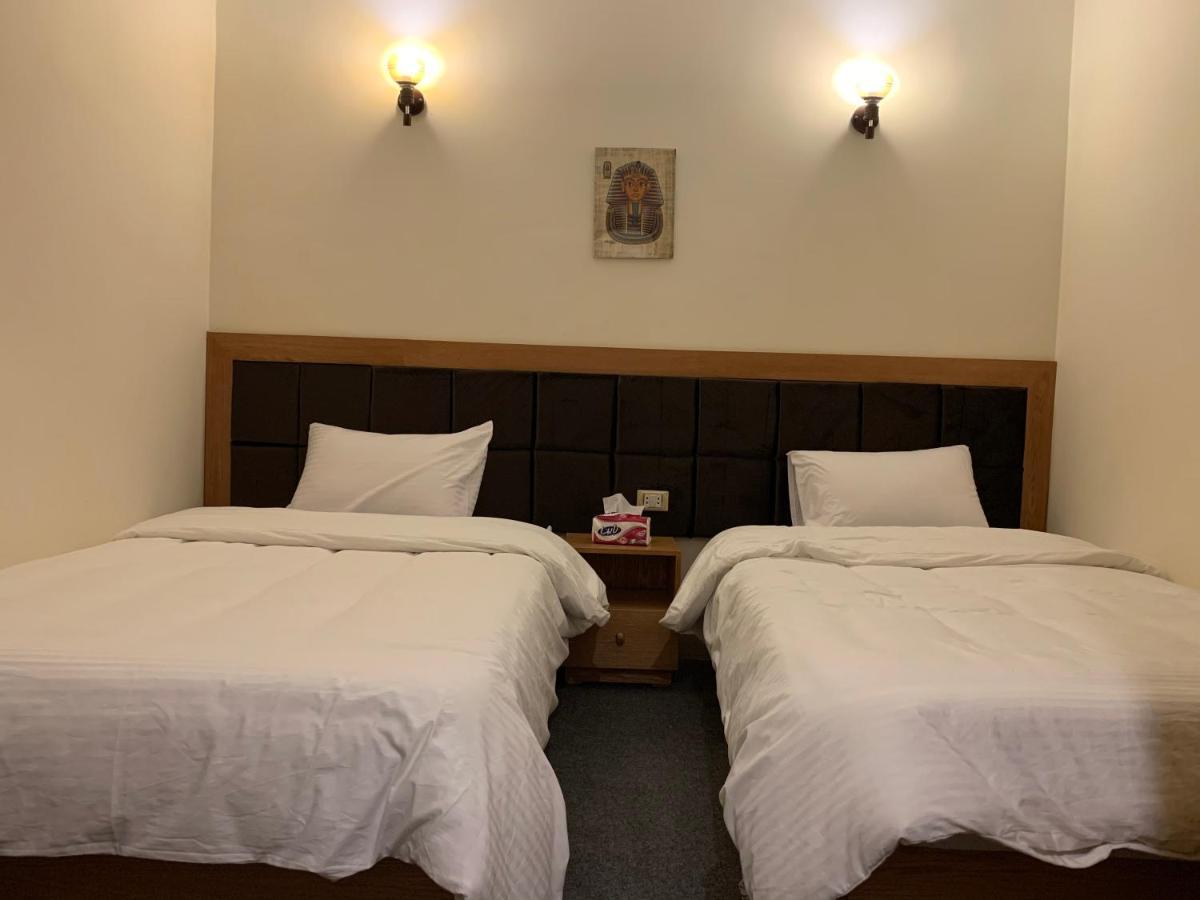 Draz Pyramids View Bed & Breakfast Kafrat al Jabal ภายนอก รูปภาพ